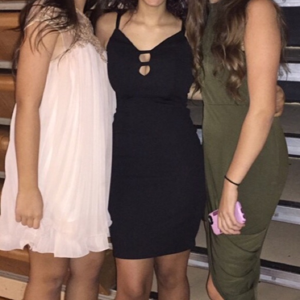 Black Cutout Bodycon midi dress